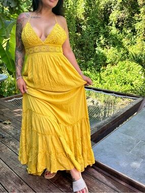 Windsor Sunflower Yellow Crochet Maxi Dress